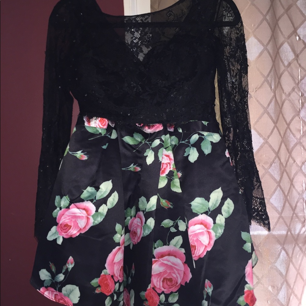 Narianna homecoming dress